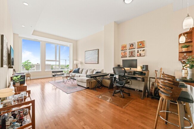 Foto del edificio - 400 W North St