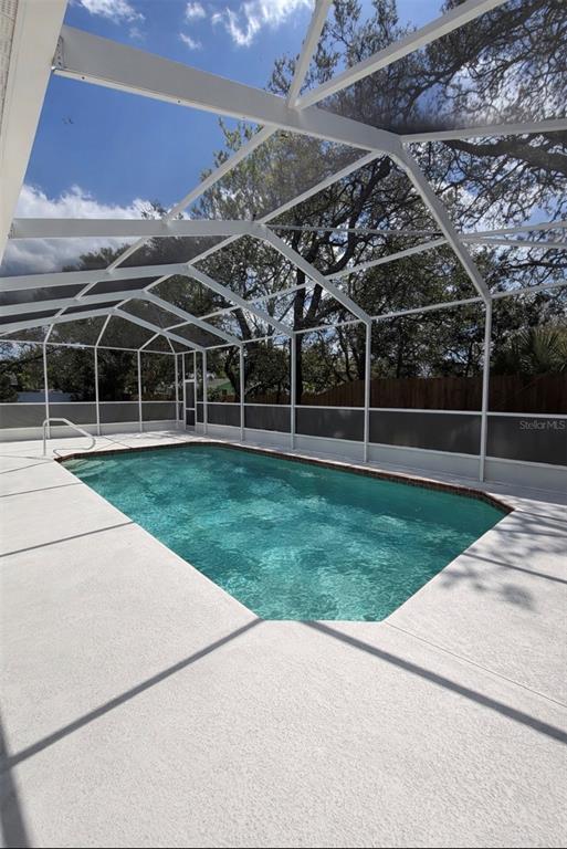 Building Photo - 9460 Hayward Rd