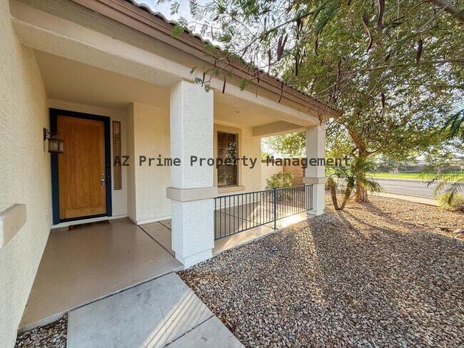 Foto del edificio - 10445 W Windsor Ave