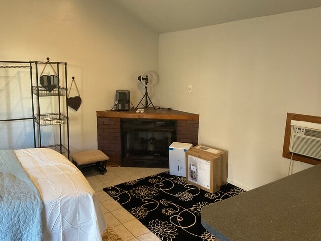 Building Photo - 5921 Crepe Myrtle Ct