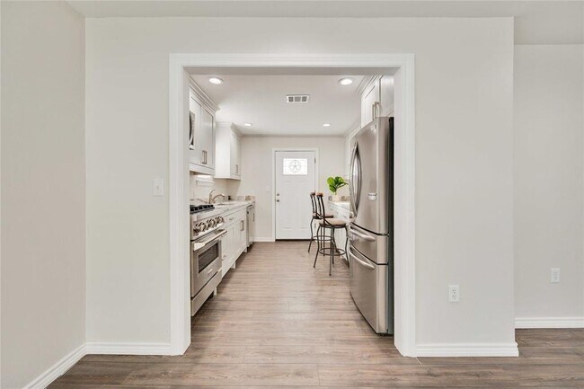 Foto del edificio - 923 E 36th St