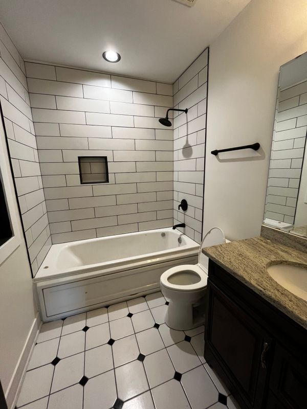 Foto del edificio - 3316 N Damen Ave