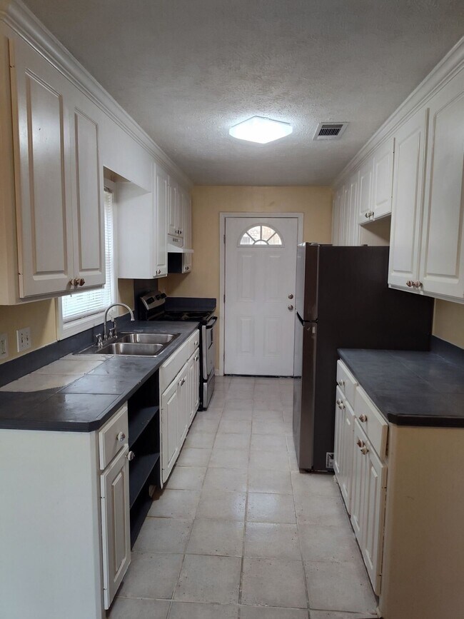 Foto del edificio - 4080 Puckett Rd