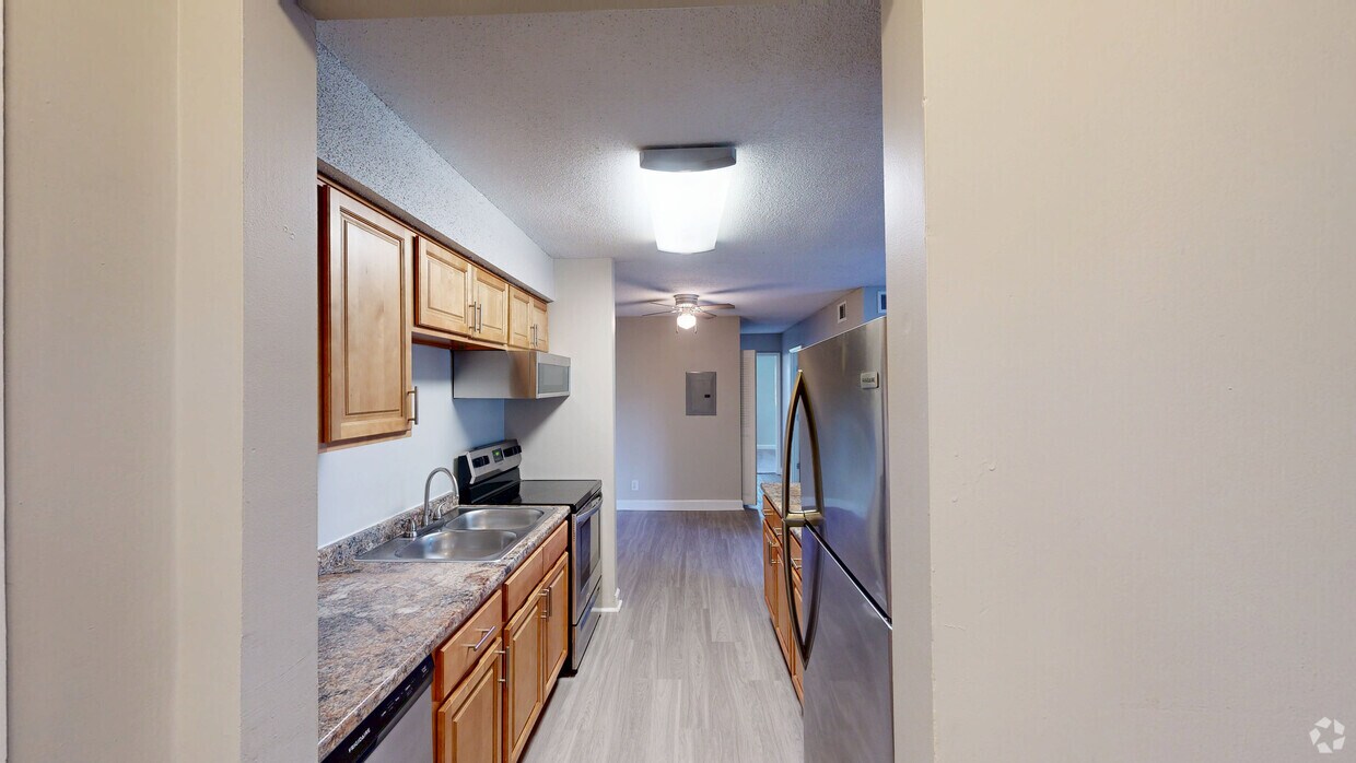 Photo - Collins Crossing Apartments