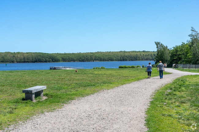 The Southend Dog Park offers a walking trail for dog lovers to get some exercise too.