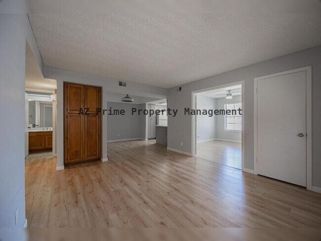 Building Photo - 1905 E UNIVERSITY DR UNIT D115, TEMPE AZ