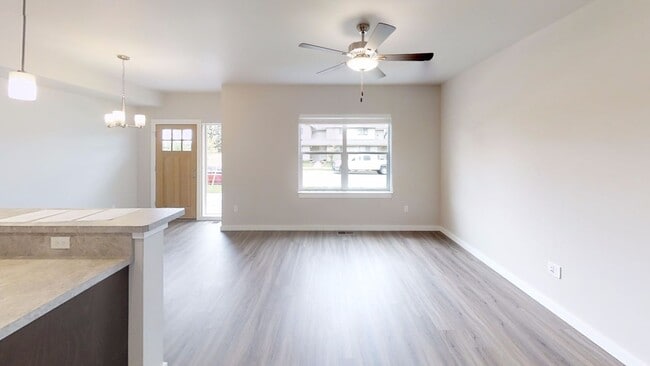 Building Photo - 2756 Fen Way