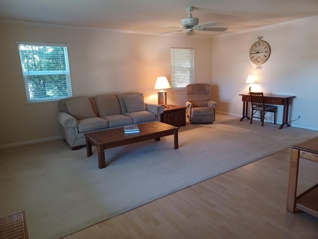 Foto del edificio - 2740 Liholani St