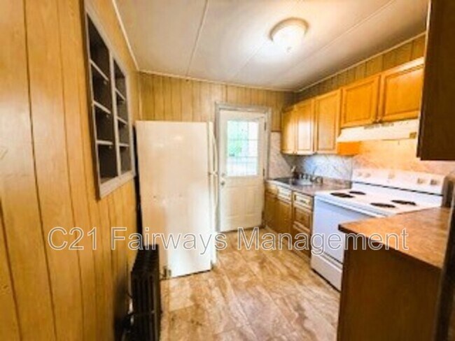 Foto del edificio - 620 Carothers Ave
