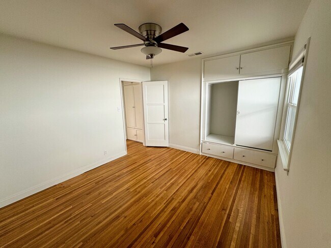 Bedroom - 839 21st St