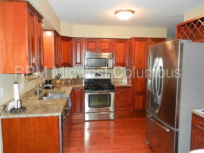 Building Photo - 5307 Blue Ash Rd