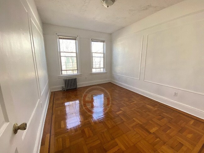 Foto del edificio - 2819 Harrington Ave