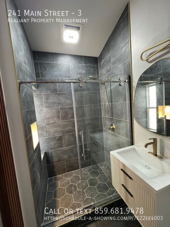 Foto del edificio - 241 Main St