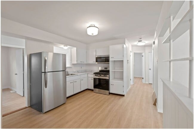 Building Photo - 126 Elbring Dr