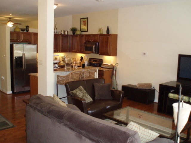 Photo - 450 W Princess Anne Rd Townhome