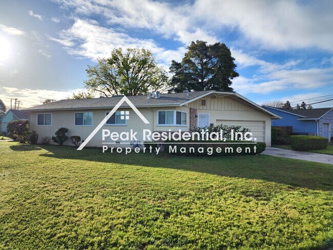 Foto del edificio - Charming South Natomas 3bd/2ba House with ...