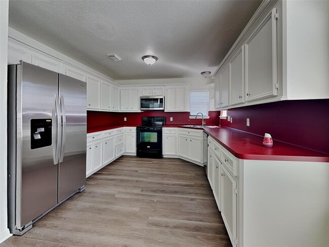 Building Photo - 14815 Cygnus Ct