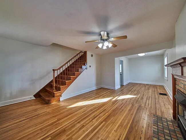 Building Photo - 91 E Arcadia Ave