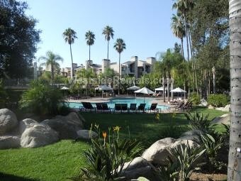 Building Photo - 5545 Canoga Ave