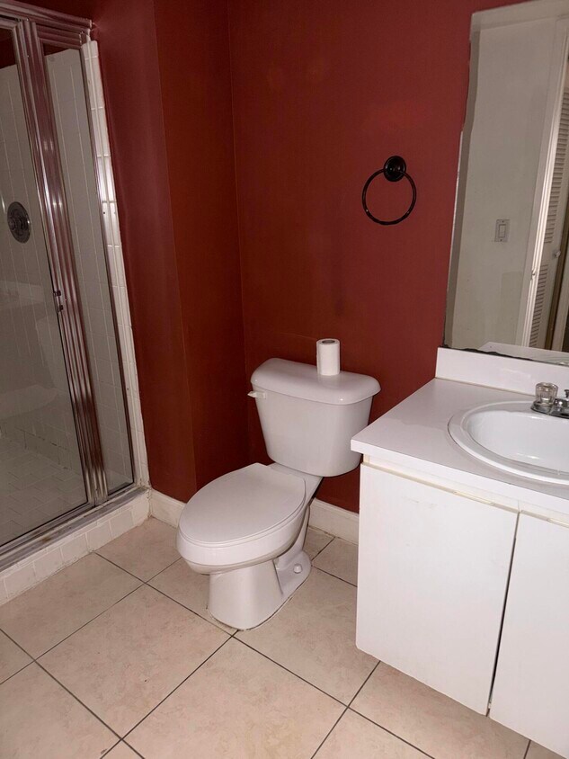 Foto del edificio - 8228 NW 24th St