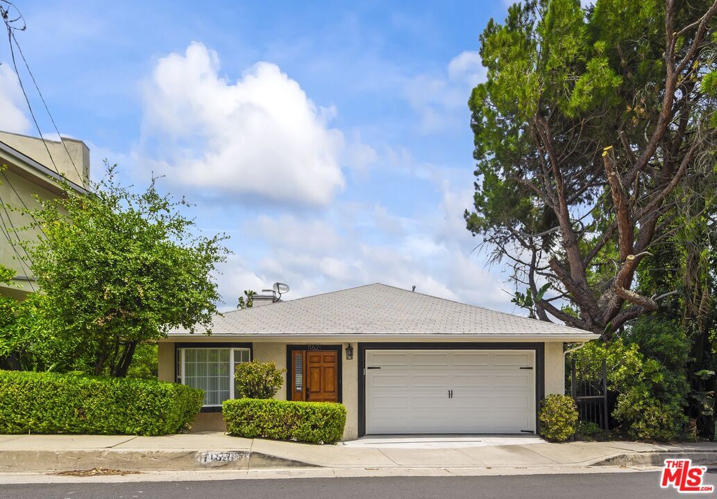 Foto principal - 11621 Sunshine Terrace