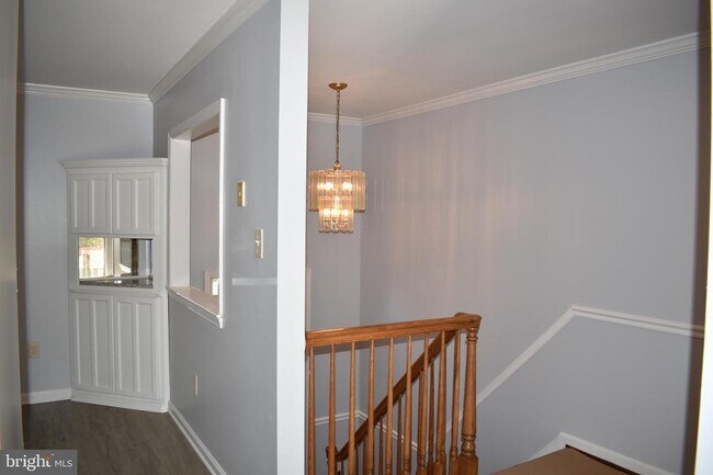 Building Photo - 7113 Bradshaw Ct E