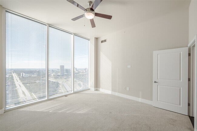 Foto del edificio - 5927 Almeda Rd