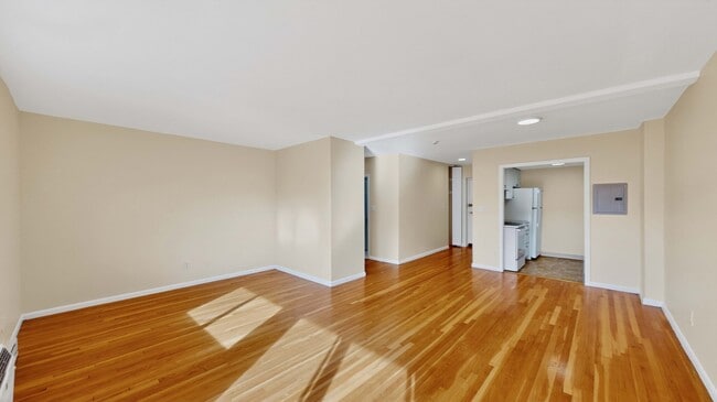 Foto del edificio - 525 Highland Ave