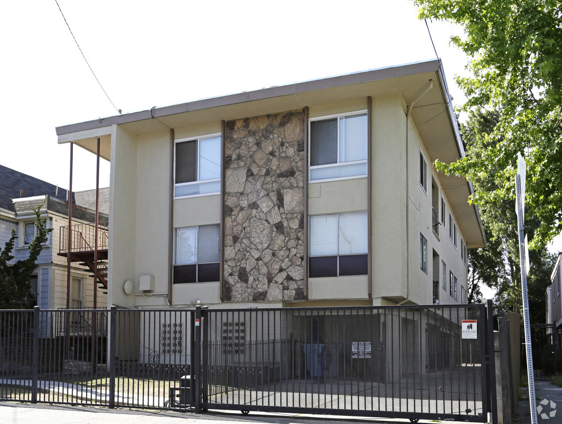 Foto del edificio - 1816 Fairview St