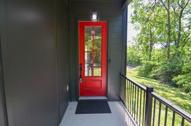 Foto del edificio - 411 Mcadoo Ave