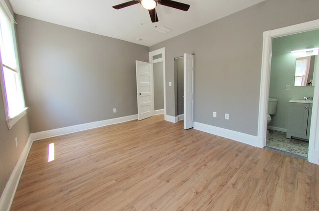 Foto del edificio - 1303 Florida Ave NW