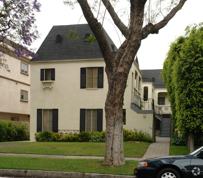 Foto del edificio - 336 N Palm Dr