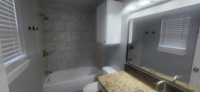 Foto del edificio - 5280 Atwell Ln