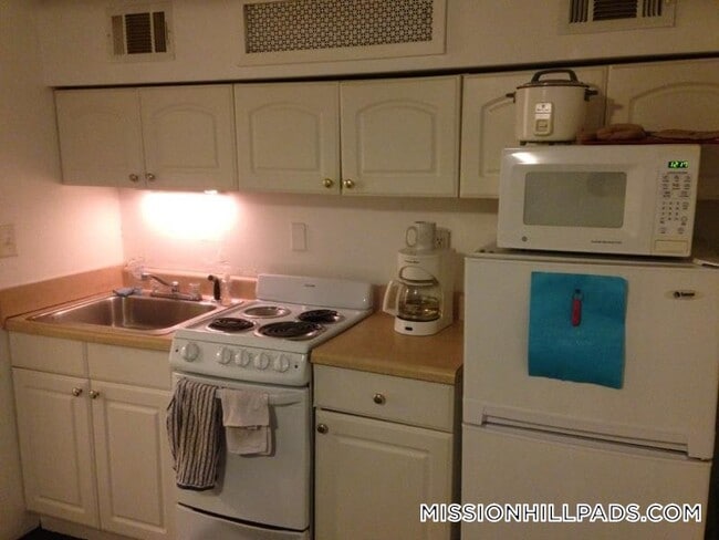 Building Photo - 55 S Huntington Ave