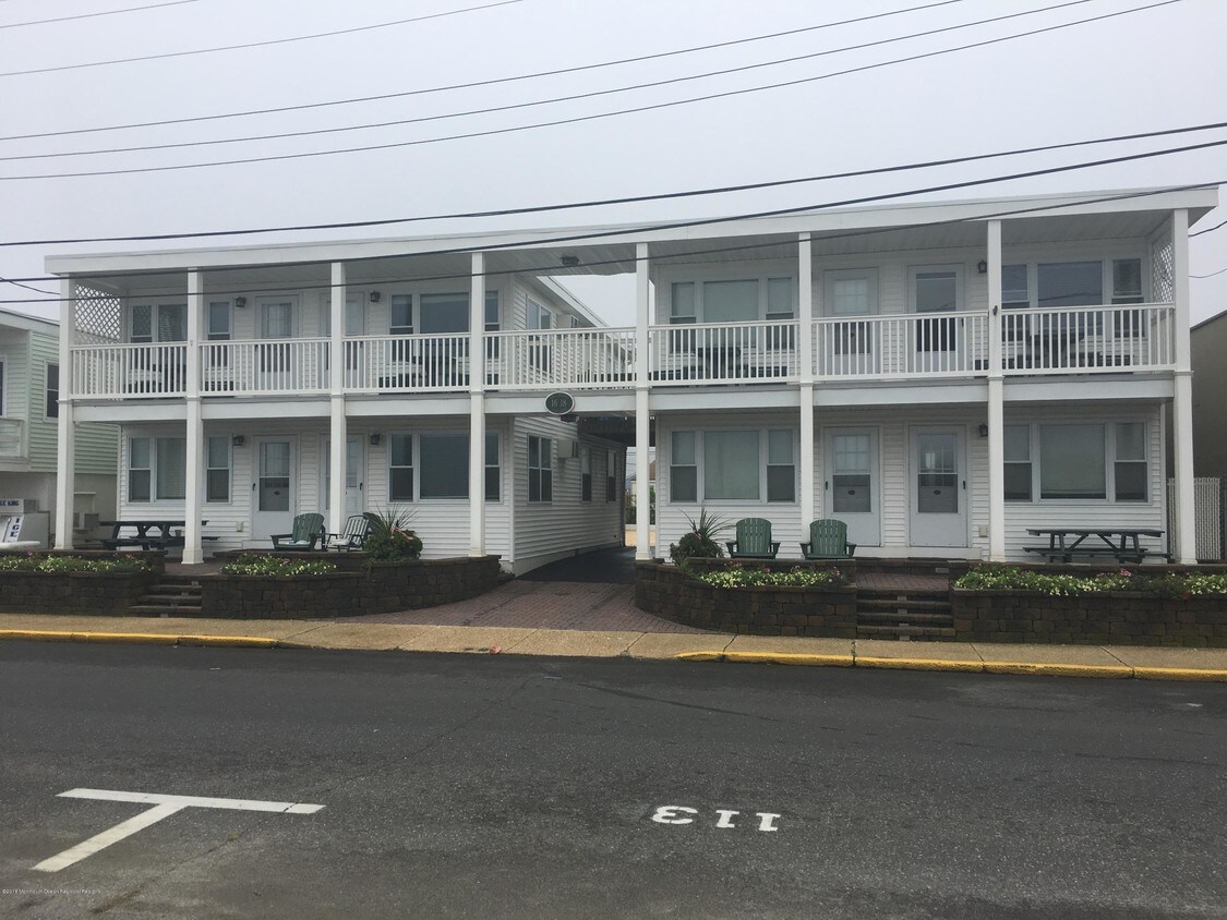 Foto principal - 16-18 Inlet Dr