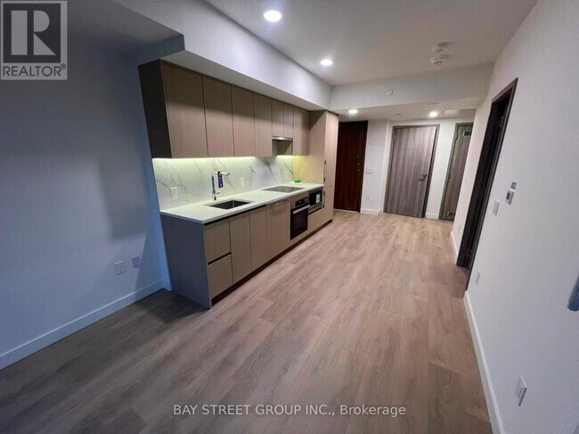 Photo du bâtiment - 3 Concord Cityplace Wy