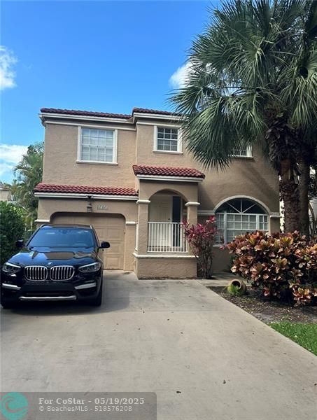 Foto del edificio - 8785 NW 6th St