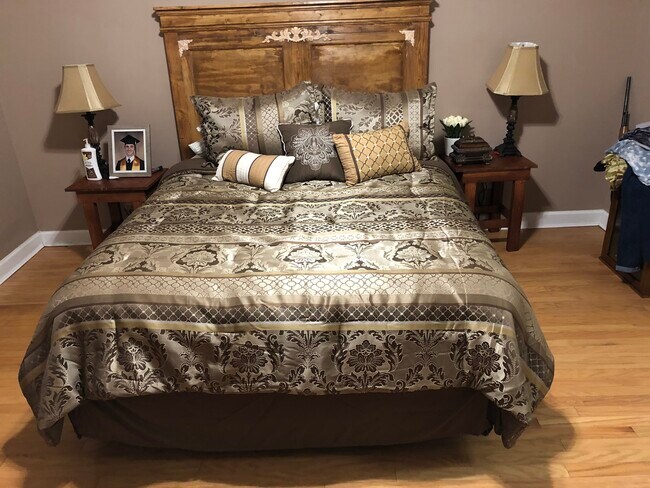 Dormitorio principal - 14216 Woodlands Dr