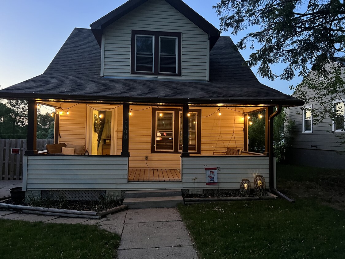 Foto principal - 6108 Pinkney St