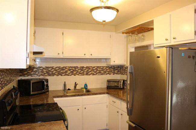 Building Photo - 1 br, 1 bath Condo - Northgate Gardens