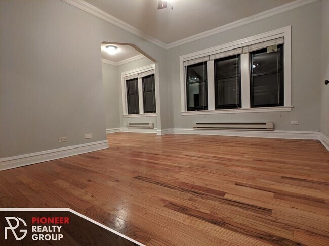 Foto del edificio - 4737 N Hermitage Ave