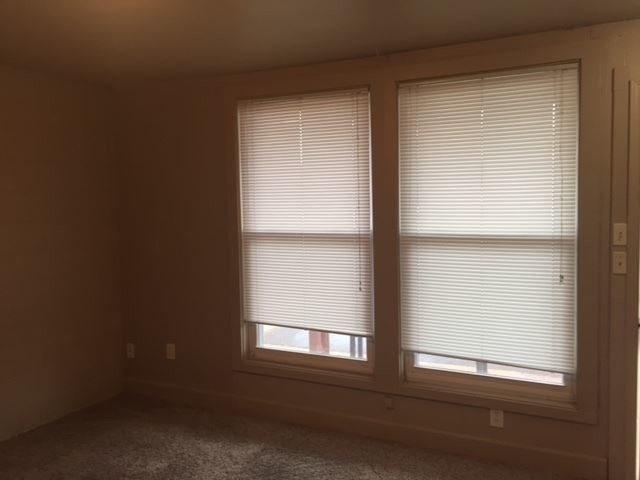 Building Photo - 1 br, 1 bath Apartment - 2 F st 1-6 2 F St #1