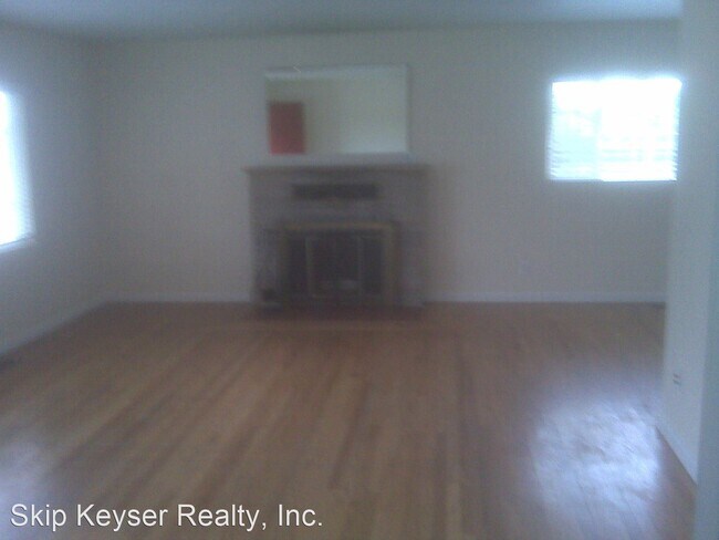 Building Photo - 515 S Jefferson St