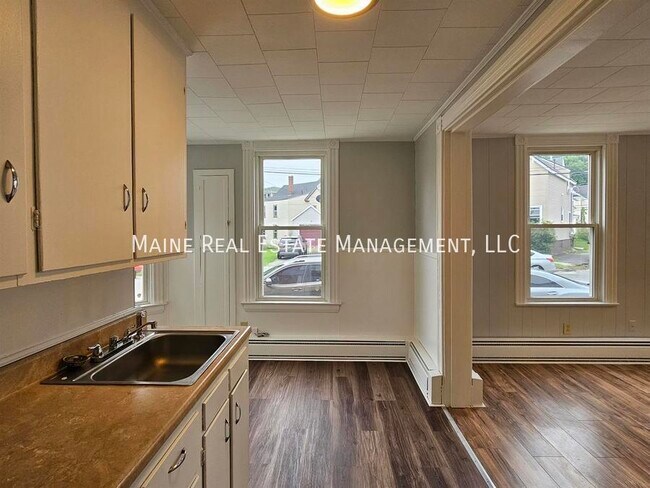 Foto del edificio - 31-33 Pine St. Unit-2