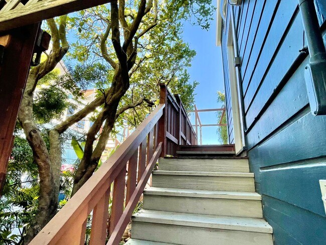 Foto del edificio - 1515 Treat Ave