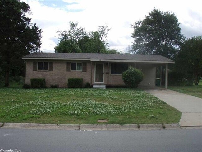 Building Photo - 118 Ellis Dr. Little Rock