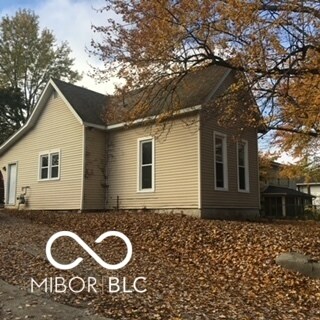 Primary Photo - 151 N Main St