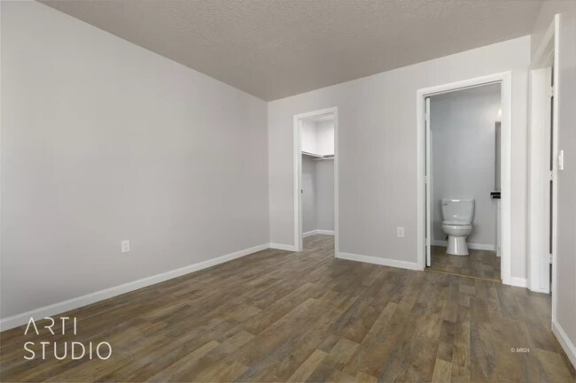 Building Photo - 100 Pulsipher Ln
