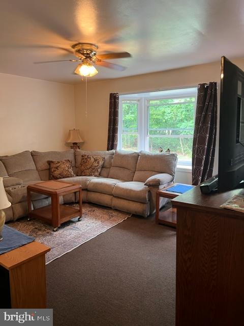 Foto del edificio - 2121 Weymouth Rd