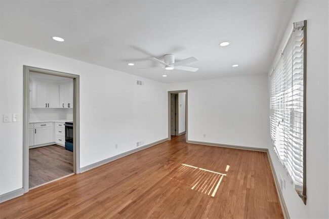 Foto del edificio - 2664 Olive Springs Rd SE